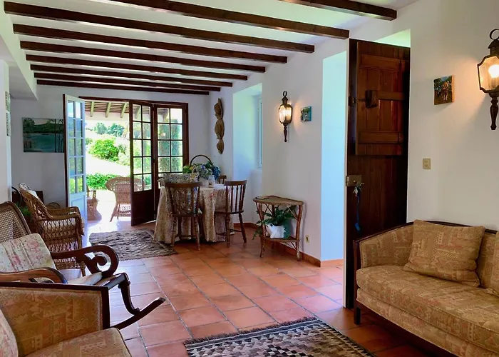Stone House - Sete Cidades