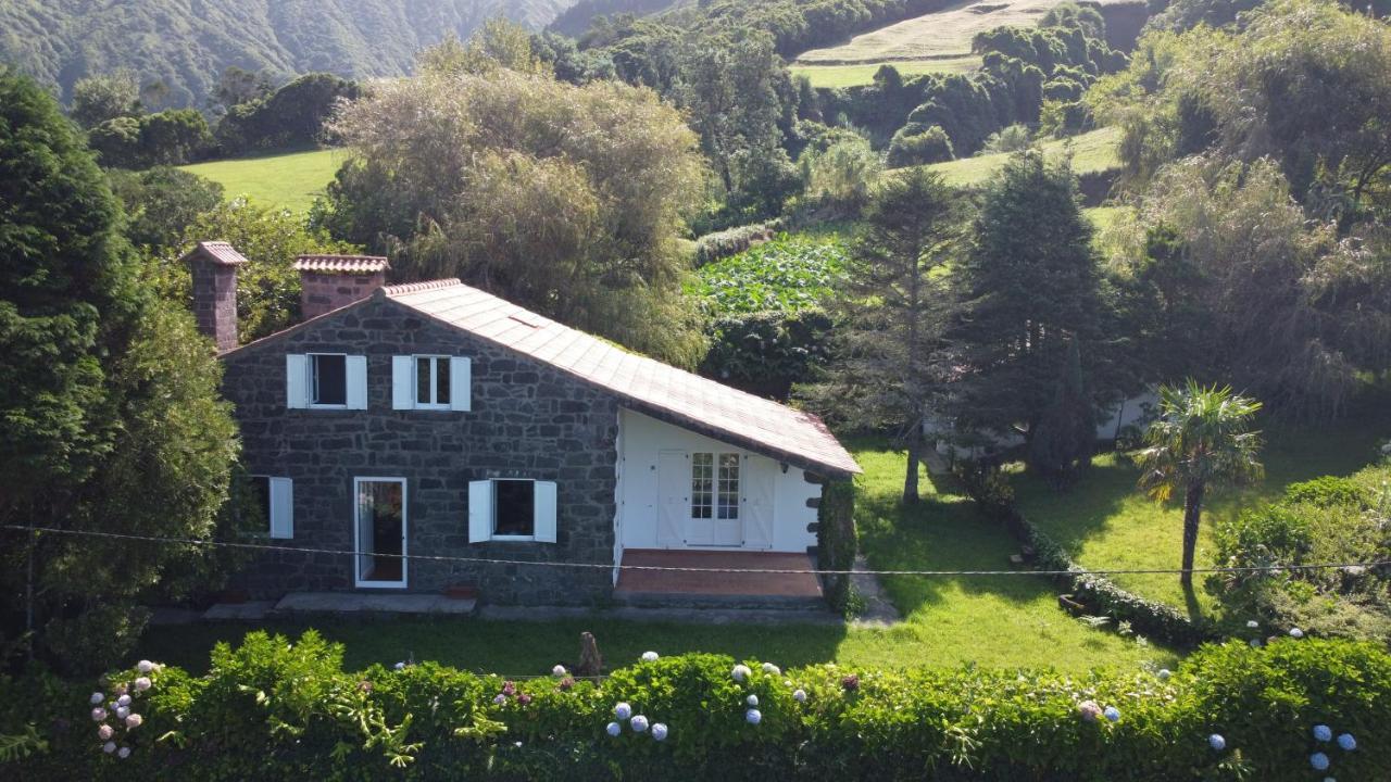 Holiday home Stone House -